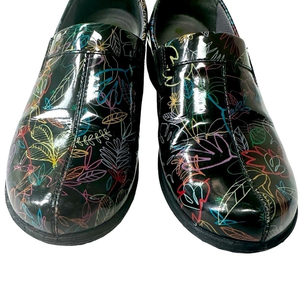 Dansko Women's Slip Resistant Black Multi Colored Work Clogs, size 7 - Picture 7 of 11